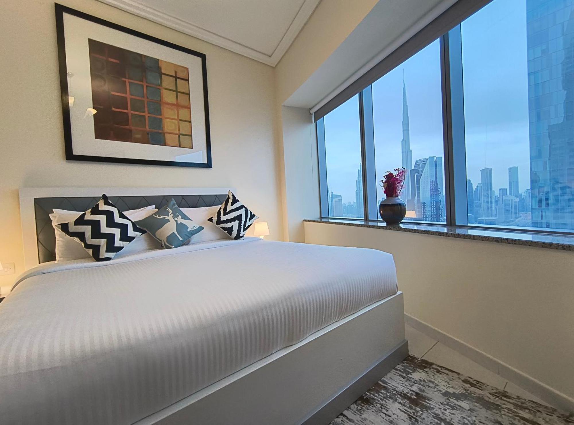 Trinity Holiday Homes - Sheikh Zayed Road Near To Financial Center Metro Station Dubaj Kültér fotó