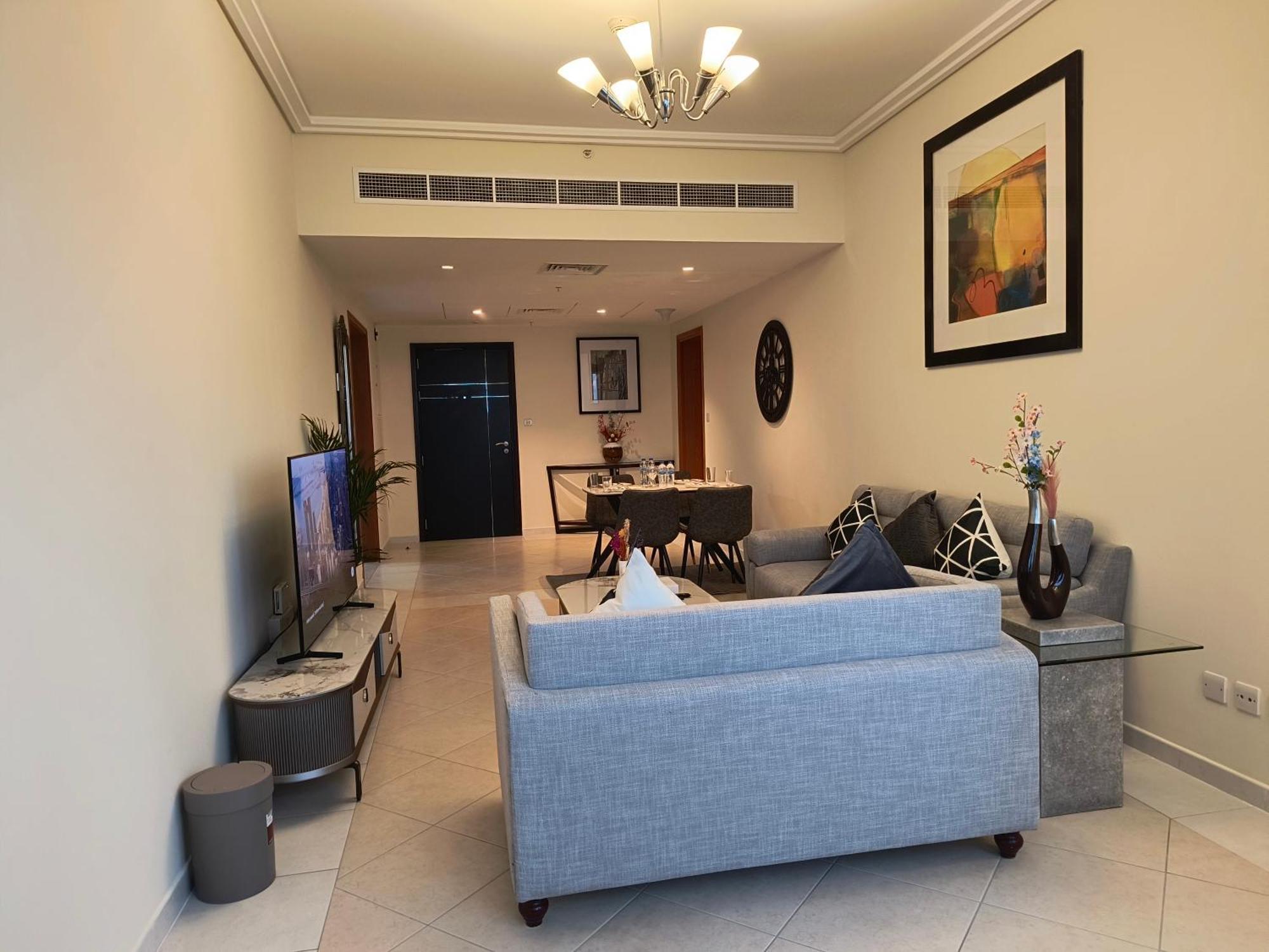 Trinity Holiday Homes - Sheikh Zayed Road Near To Financial Center Metro Station Dubaj Kültér fotó